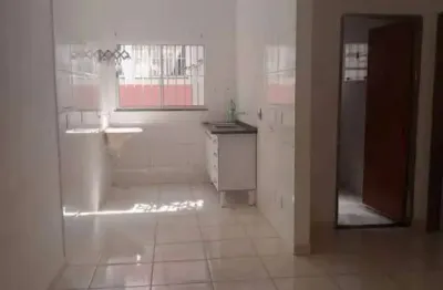Casa localizada no parque paulista em francisco morato.
25mil de entrada + parcelas (a combinar) ou à vista 260mil.

documentação completa
aceito financiamento aprovado 
aceito fgts
carta de crédito 
