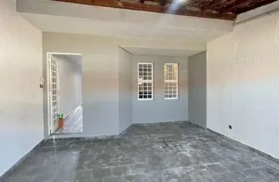 Sobrado a venda - localizado na rua pedro taques píres, no parque novo mundo 

ótima oportunidade para sair do aluguel 

 2 dormitórios 
 1 banheiros
 1 vaga de garagem
 lavanderia