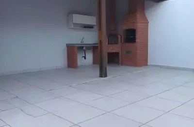 Casa térrea a venda - localizado na rua barra babitonga, no jardim santa cruz (zn) 

ótima oportunidade para sair do aluguel 

 3 dormitórios 
 1 banheiros
 1 vaga de garagem
 lavanderia
 área de chur