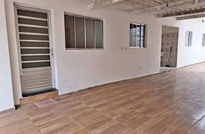 Casa espaçosa na brasilândia – ideal para sua família
 localização: brasilândia – são paulo/sp
 área construída: 100 m²
️ 3 dormitórios
 banheiro social
 1 vaga de garagem

valor total: r$ 210.000,00
