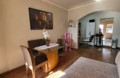 Casa com 2 quartos à venda na Rua Comendador Teixeira da Costa, 265, Santa Amélia, Belo Horizonte