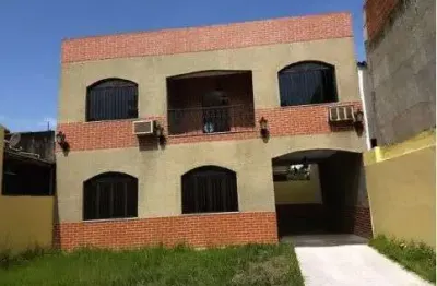 Casa com 3 quartos para alugar em Bangu, Rio de Janeiro 
