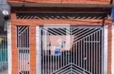 Sobrado - jardim sapopemba / são paulo
vende-se sobrado com 3 dormitórios, 2 banheiros, sala, cozinha, área com churrasqueira e 4 vagas de garagem. terreno 5x25.

contrato registrado em cartório
finan