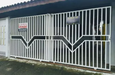 Casa com 2 quartos à venda na Rua Bambi, Jardim Gurilândia, Taubaté