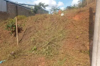 Terreno à venda no Novo Centro, Santa Luzia 