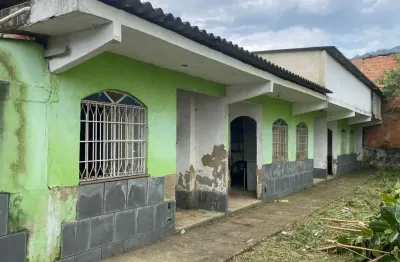 4 kitnetes na praia do saco precisando de reforma -terreno grande -mangaratiba rj