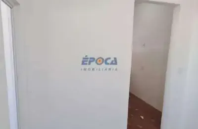 Casa com 2 quartos para alugar na Rua Paramirim, 153, Bento Ribeiro, Rio de Janeiro