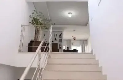 Sobrado – parque são luis / são paulo

vende-se sobrado com 3 dormitórios, 2 banheiros, sala, cozinha e lavanderia — localizado no bairro parque são luis, com fácil acesso a comércios, escolas, transp