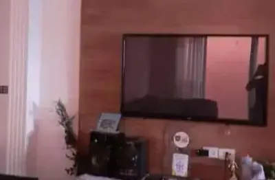 Casa – vila duarte / são paulo

vende-se sobrado com 2 dormitórios, 1 banheiro, sala, cozinha e lavanderia — localizado no bairro vila duarte, com fácil acesso a comércios, escolas, transporte público