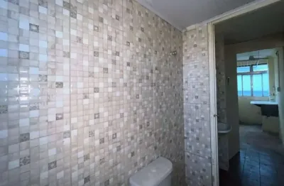 Apartamento localizado próximo a comércios, feiras, escolas, transporte para o mêtro arthur alvim tudo próximo!!!

sendo 2 dormitórios, sala, cozinha, banheiro, área de serviço, vaga coberta e fechada