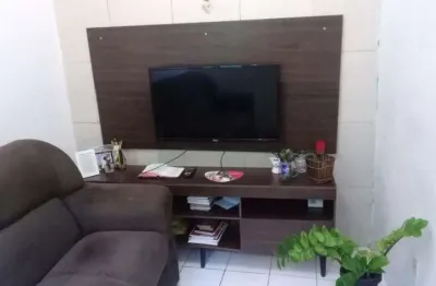 Tancredo neves - excelente casa 2 quartos perto da avenida principal e do cond. arvoredo