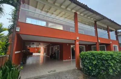 Vendo mansão no condomínio porto frade - angra dos reis -rj - analiso carro como parte de pagamento