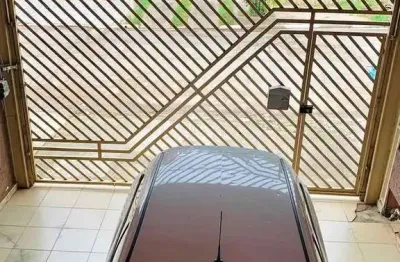 Casa a venda em Barueri - Jardim Belval

Ótima localidade:

 Pontos de ônibus 
 Supermercado 
 Farmácia 
 Padaria 
 Pizzaria


 Características do imóvel:

2 dormitórios

Sala espaçosa

Churrasqueira
