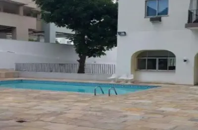 Aluguel de Apartamento de  sala e quarto com dependência revertida pa