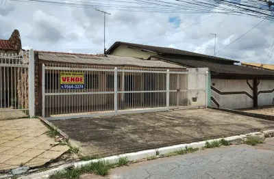 Casa com 3 quartos à venda no Taguatinga Norte, Taguatinga 