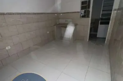 Casa para Locação em Guarulhos, Cocaia, 1 dormitório, 1 banheiro