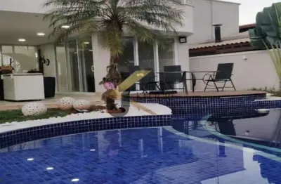 Casa em condomínio à venda em paulínia com 3 suítes, piscina e garagem para vários carros
