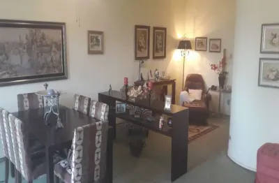 Apartamento à venda  no cambuí - campinas, 4 quartos (1 suíte com closet) e garagem coberta.