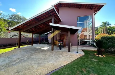 Casa térrea à venda em bolsão residencial , sousas - campinas, com 3 suítes, lazer privativo e garagem para 4 carros.