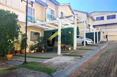 Casa à venda em condomínio próximo do shopping d. pedro, com 3 quartos (1 suíte) e garagem.