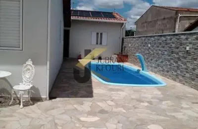 Casa à venda ,vila georgina, campinas! quatro dormitórios, duas salas, dois banheiros, garagem, edícula, piscina aquecida, espaço gourmet.
