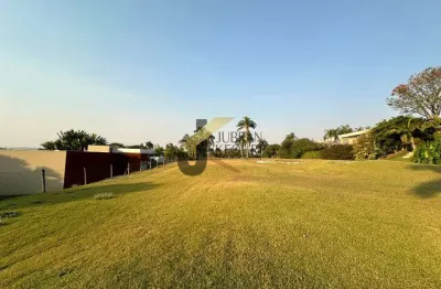 Terreno em condomínio à venda no green golf club, com 1430 m², terraplanado, pronto para a receber a casa dos seus sonhos.