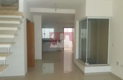 Casa com 3 quartos à venda na Rua Maria Lopes, 635, Vila Rosa, São Paulo