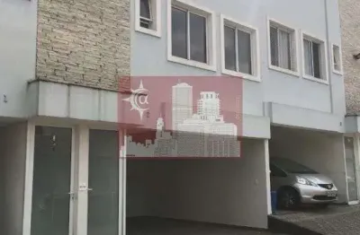 Casa em condomínio fechado com 3 quartos à venda na Rua Itabira, 657, Jardim Pedra Branca, São Paulo