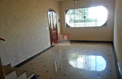 Casa com 3 quartos à venda na Rua Guaraja, 252, Vila Mazzei, São Paulo