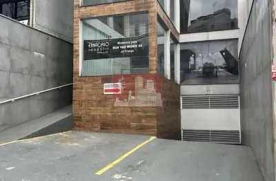 Prédio com 6 salas para alugar na Avenida Água Fria, 547, Água Fria, São Paulo