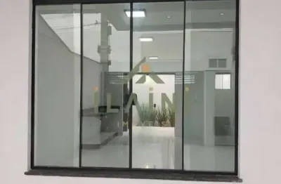 Sobrado novo com 3 dormitórios sendo 1 suíte com fino padrão de acabamento bairro santa regina camboriú sc!