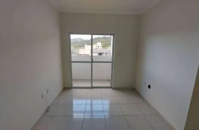 Apartamento com 2 quartos para alugar na Rua Avelino Bertelli, Cedro, Camboriú