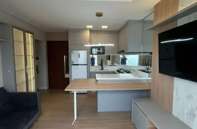 Apartamento mobiliado á venda com 2 dormitórios centro de camboriú sc