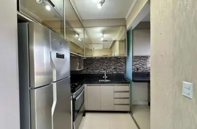 Apartamento á semi-mobiliado com 2 dormitórios e 2 vagas de garagem bairro sta regina em camboriú sc