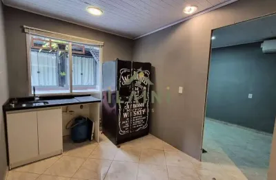 Aluguel Casa 1 dormitório São Francisco de Assis em Camboriú