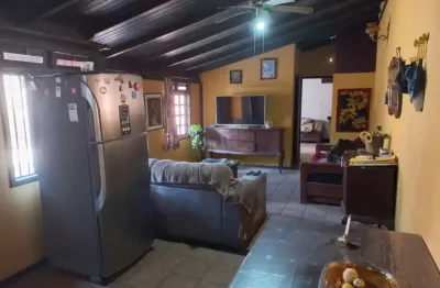 Casa com 4 quartos à venda na Rua Joe Collaço, --, Santa Mônica, Florianópolis