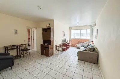 Apartamento com 3 quartos, 1 suíte e 92m² privativos no centro de florianópolis
