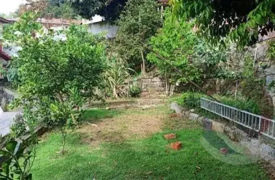 Terreno à venda na Rua Professor Mário Nappi, --, Centro, Florianópolis