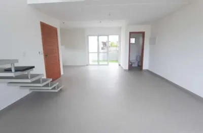 Casa residencial de 3 dorms no bairro pântano do sul