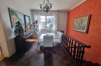 Casa com 4 quartos à venda na Rua Sidney Nocetti, --, Agronômica, Florianópolis