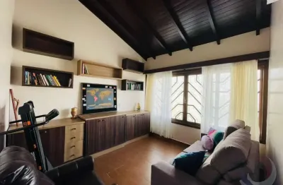 Casa com 4 quartos à venda na Rua Maria Eduarda, --, Pantanal, Florianópolis