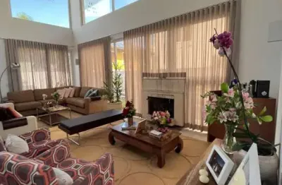 Casa residencial de 5 dorms no bairro santo antônio de lisboa