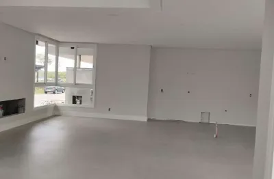 Casa alto padrão com 3 suítes no bairro pedra branca