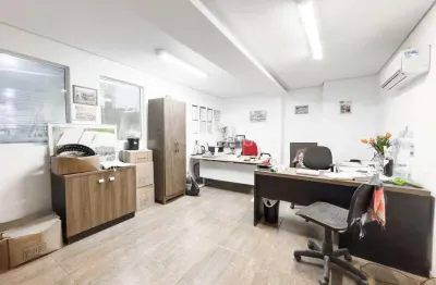 Barracão / Galpão / Depósito à venda na Geremias Eugênio Da Silva, --, Serraria, São José