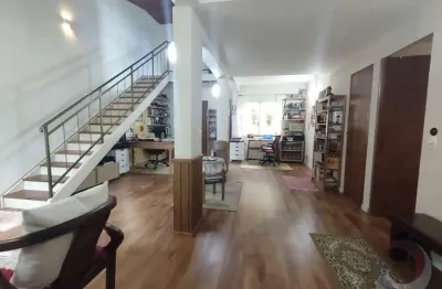 Casa com 2 quartos à venda na Rua Antônio Fabriciano Queiroz, --, Sambaqui, Florianópolis