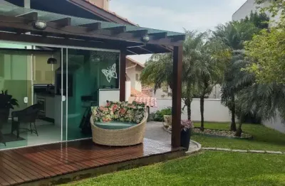 Casa com 3 quartos à venda na Rua Eduardo Nader, --, Bom Abrigo, Florianópolis