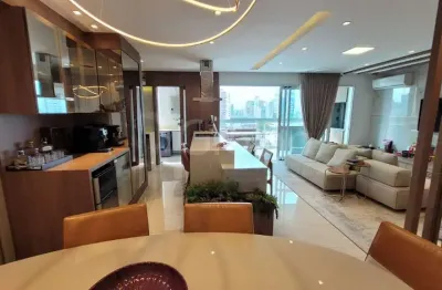 Apartamento com 3 quartos à venda na Rua Santos Saraiva, --, Estreito, Florianópolis