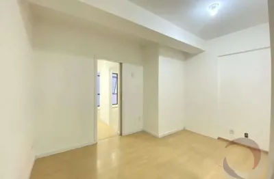 Sala comercial à venda na Rua Vidal Ramos, --, Centro, Florianópolis