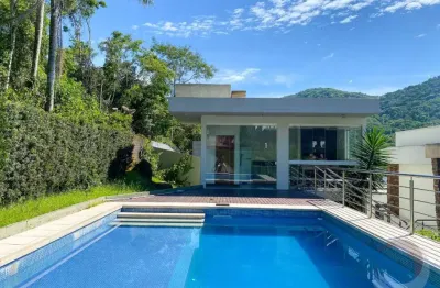 Casa em condomínio fechado com 4 quartos à venda na Rodovia Admar Gonzaga, --, Itacorubi, Florianópolis