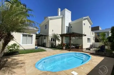 Casa residencial de 2 dorms no bairro vargem pequena